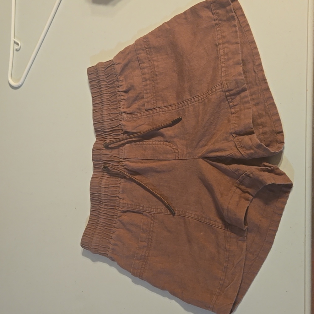Athleta High Waist Tan Shorts 2